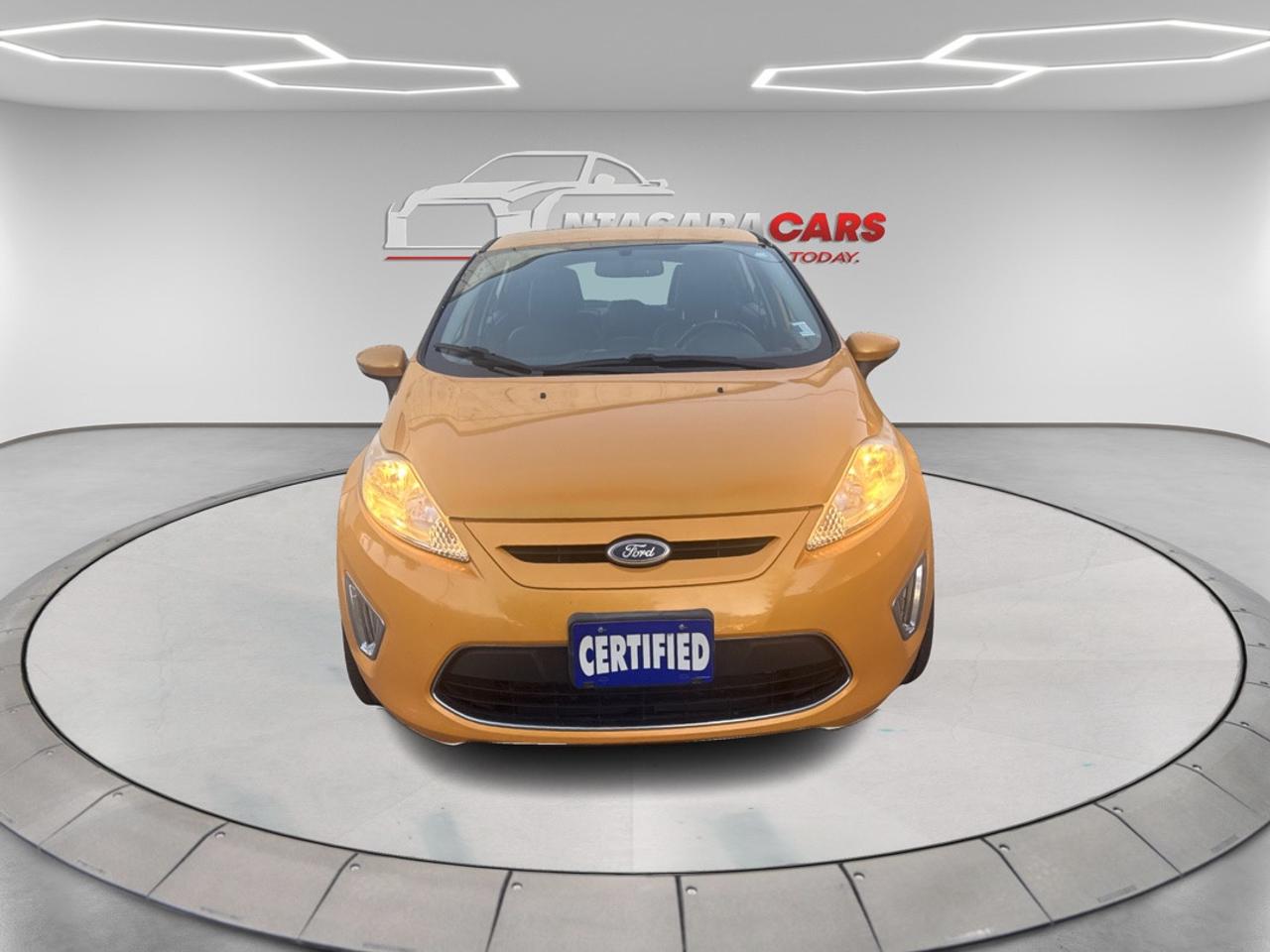 2011 Ford Fiesta SES Photo