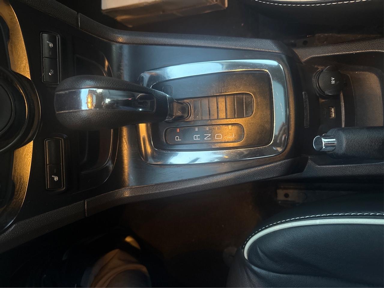 2011 Ford Fiesta SES Photo
