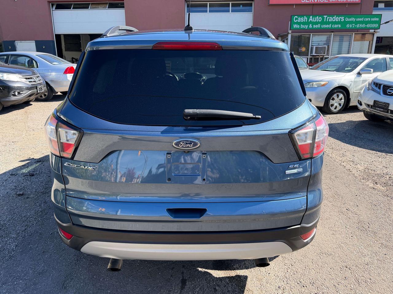2018 Ford Escape SE Photo