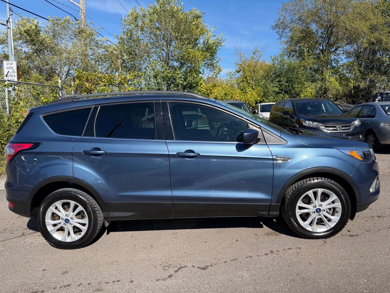2018 Ford Escape SE Photo