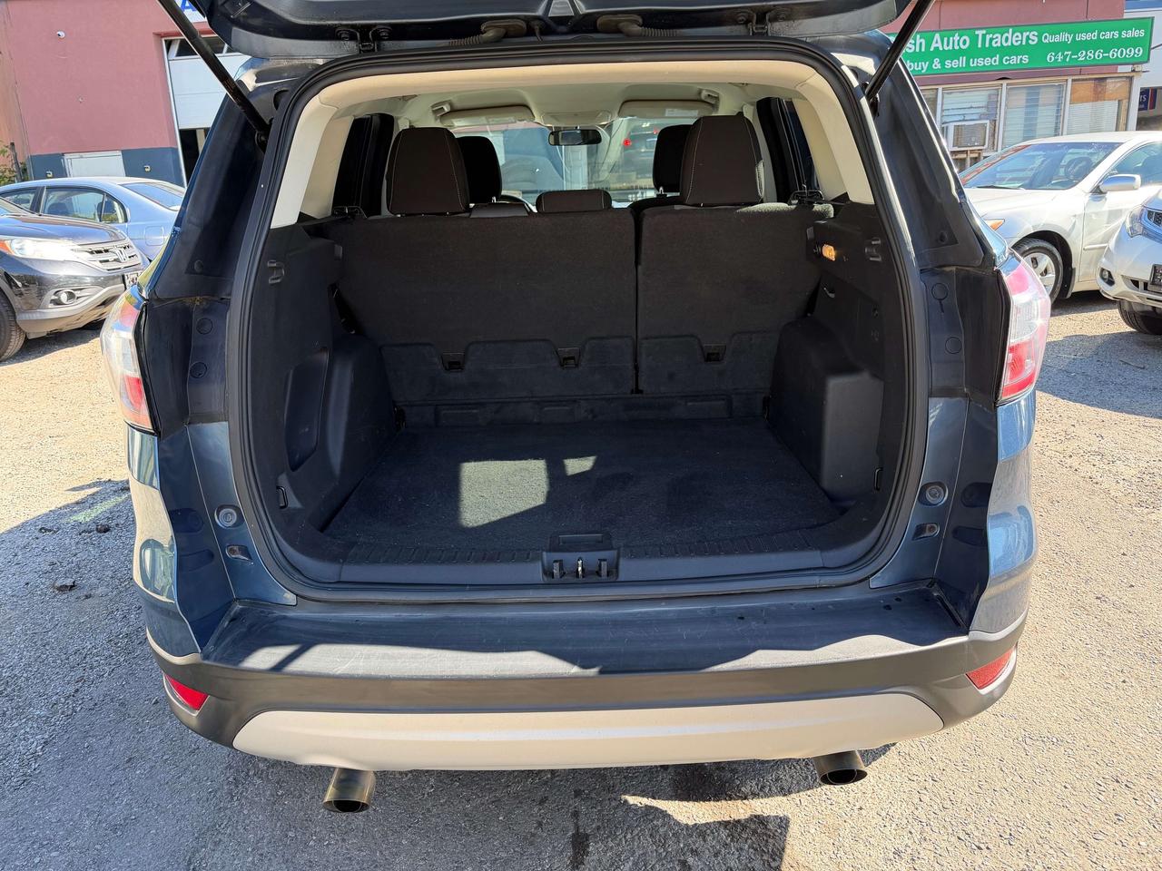 2018 Ford Escape SE Photo