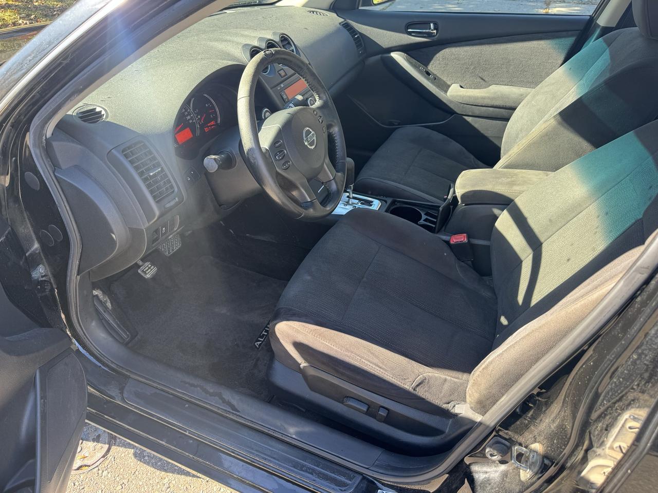 2011 Nissan Altima 2.5 Photo