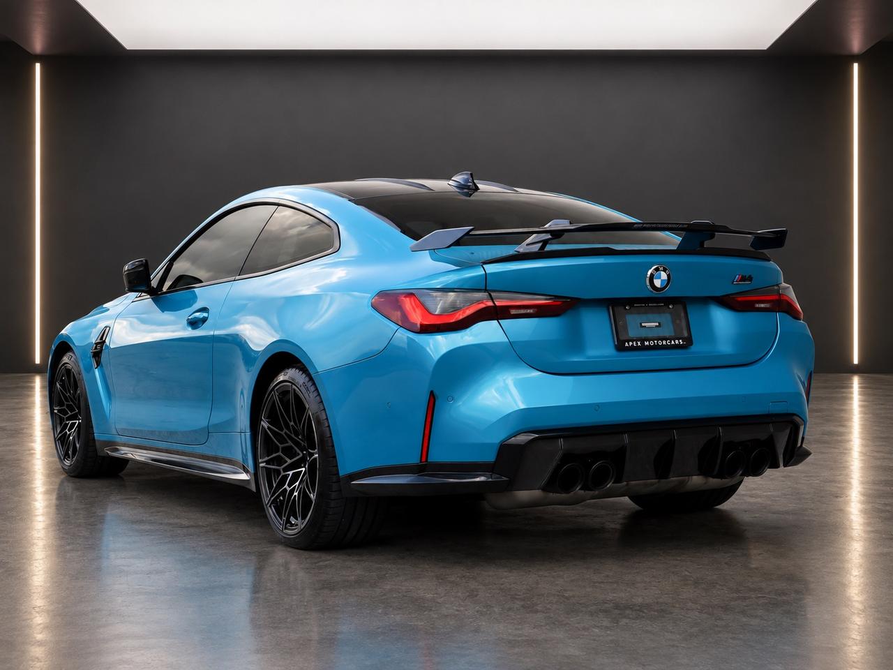 2022 BMW M4  Photo