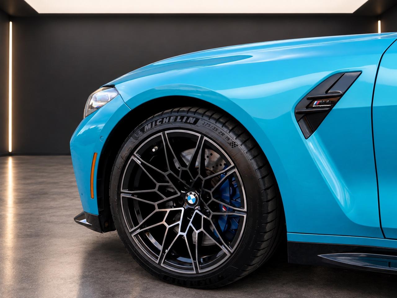2022 BMW M4  Photo