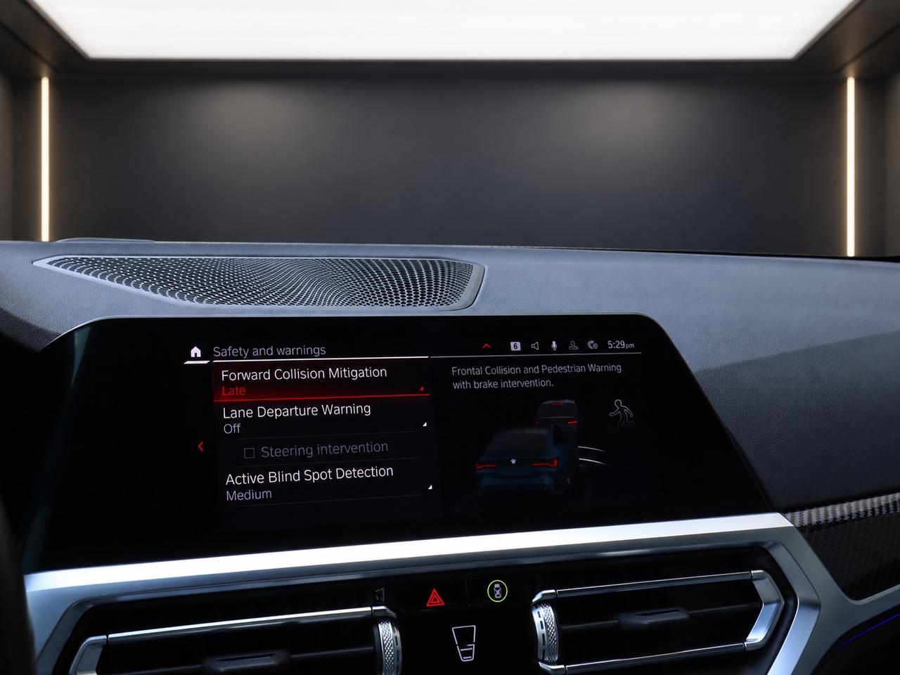 2022 BMW M4  Photo