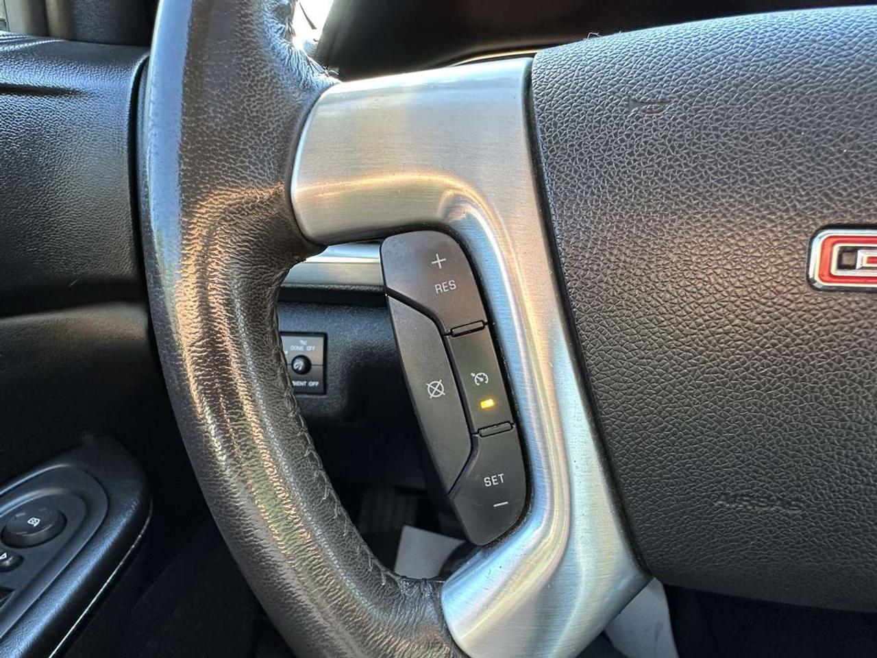 2015 GMC Acadia SLT-1 Photo