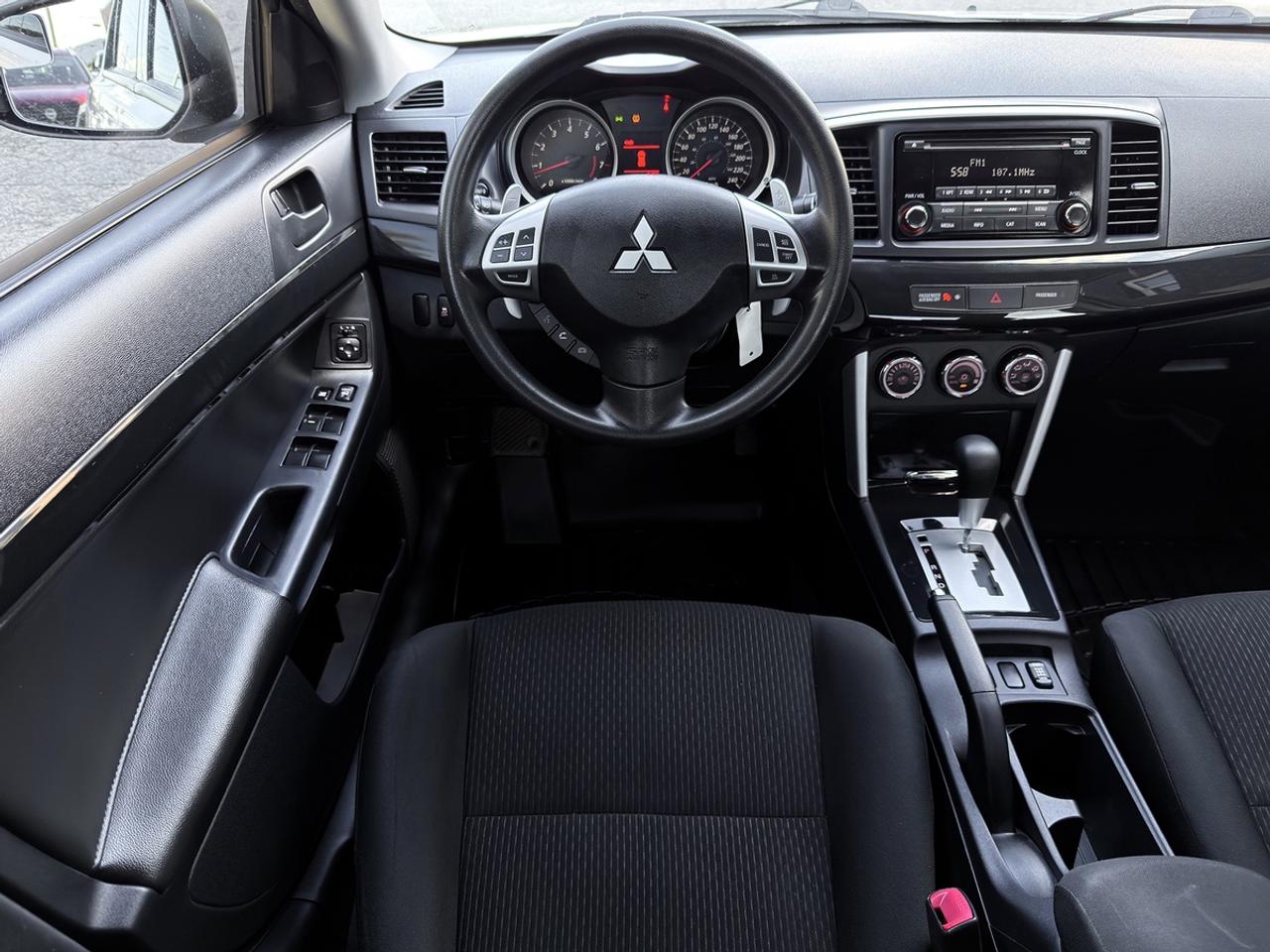 2016 Mitsubishi Lancer ES AWC 2.4L Photo