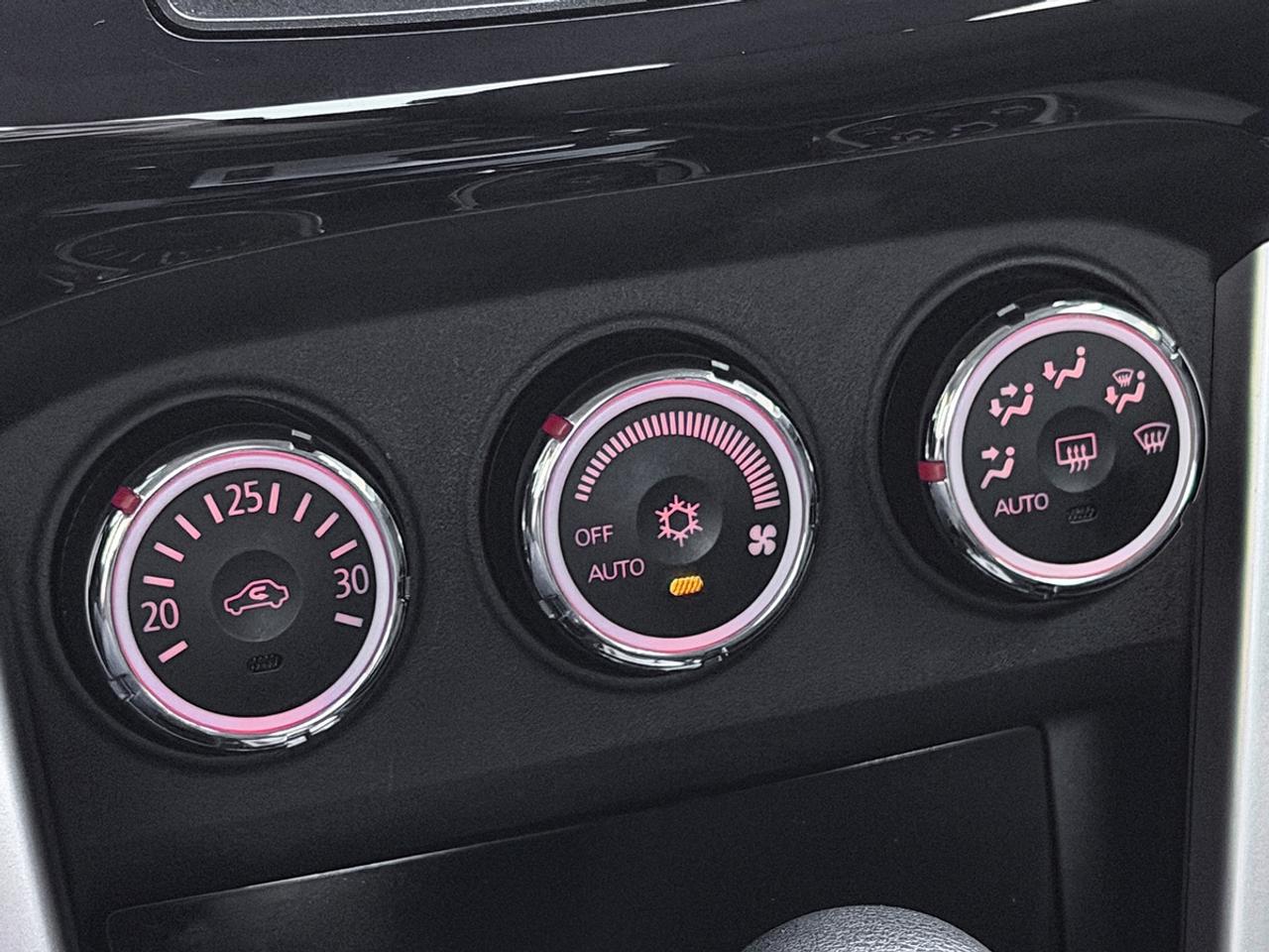 2016 Mitsubishi Lancer ES AWC 2.4L Photo
