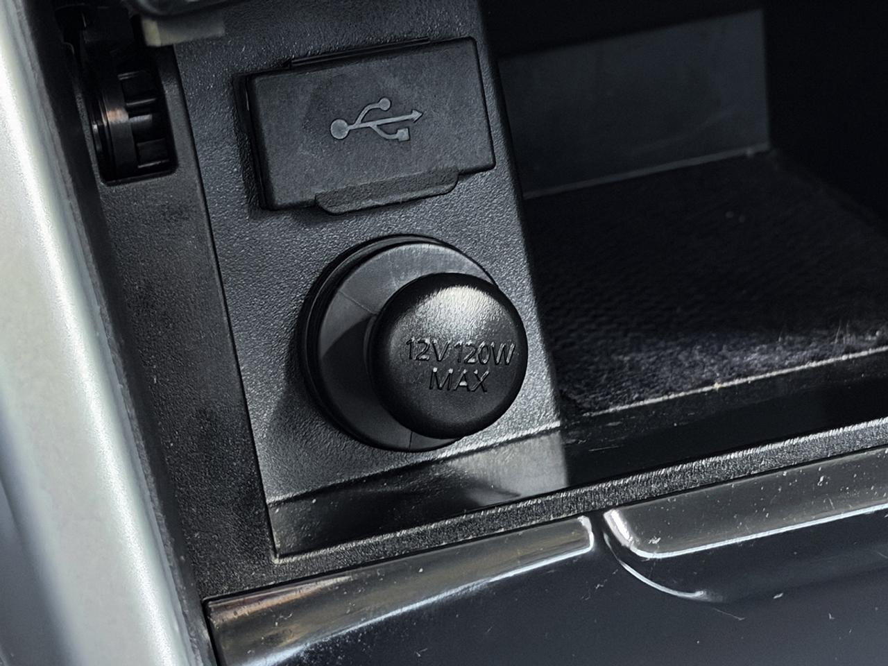 2016 Mitsubishi Lancer ES AWC 2.4L Photo