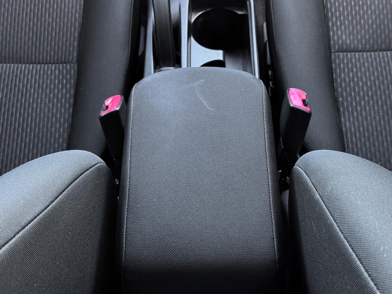 2016 Mitsubishi Lancer ES AWC 2.4L Photo