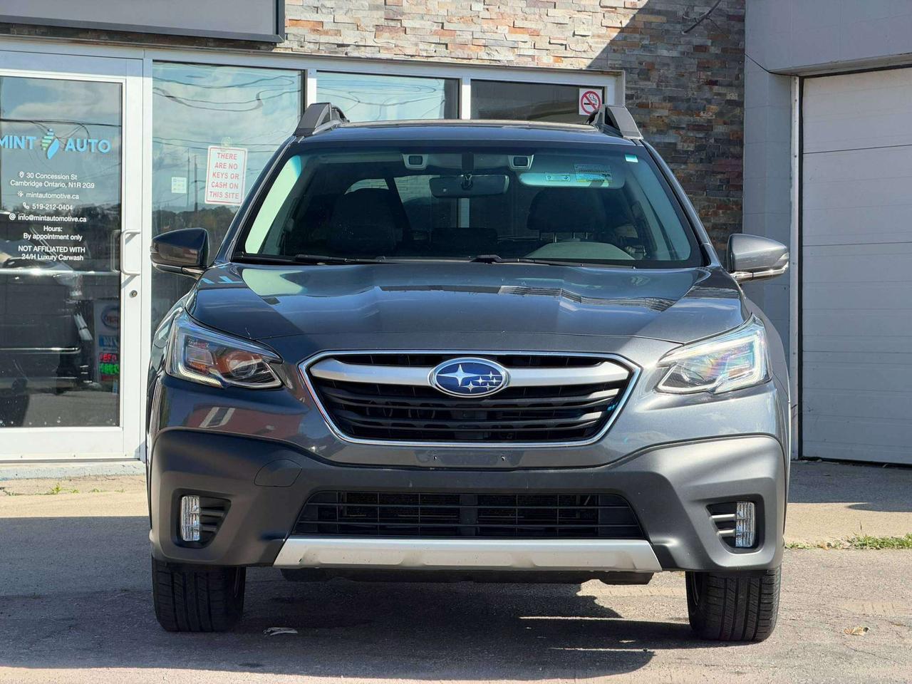 2020 Subaru Outback Clean CarFax   22 Dealer Service Records   2 Keys Photo1