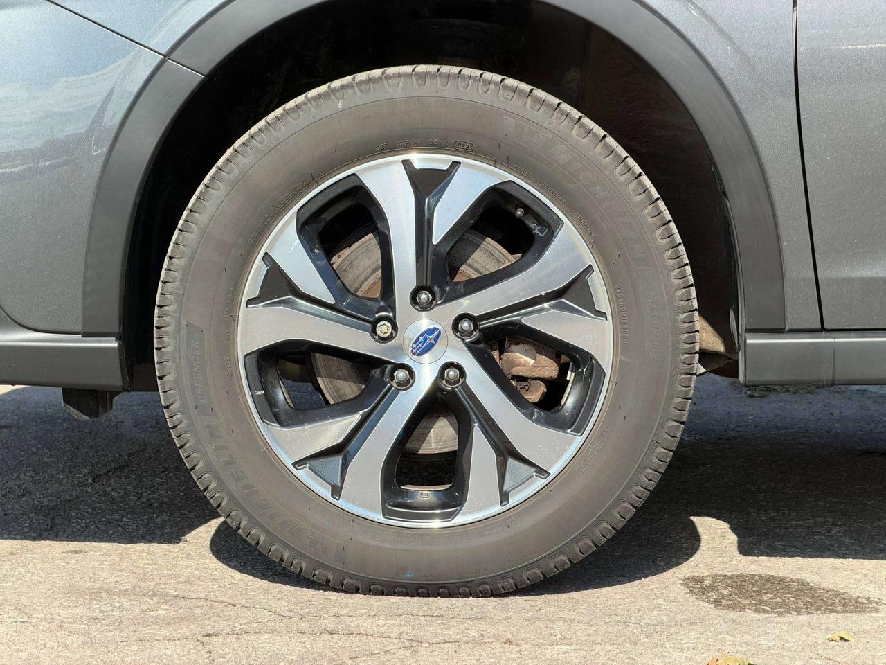 2020 Subaru Outback Clean CarFax   22 Dealer Service Records   2 Keys Photo