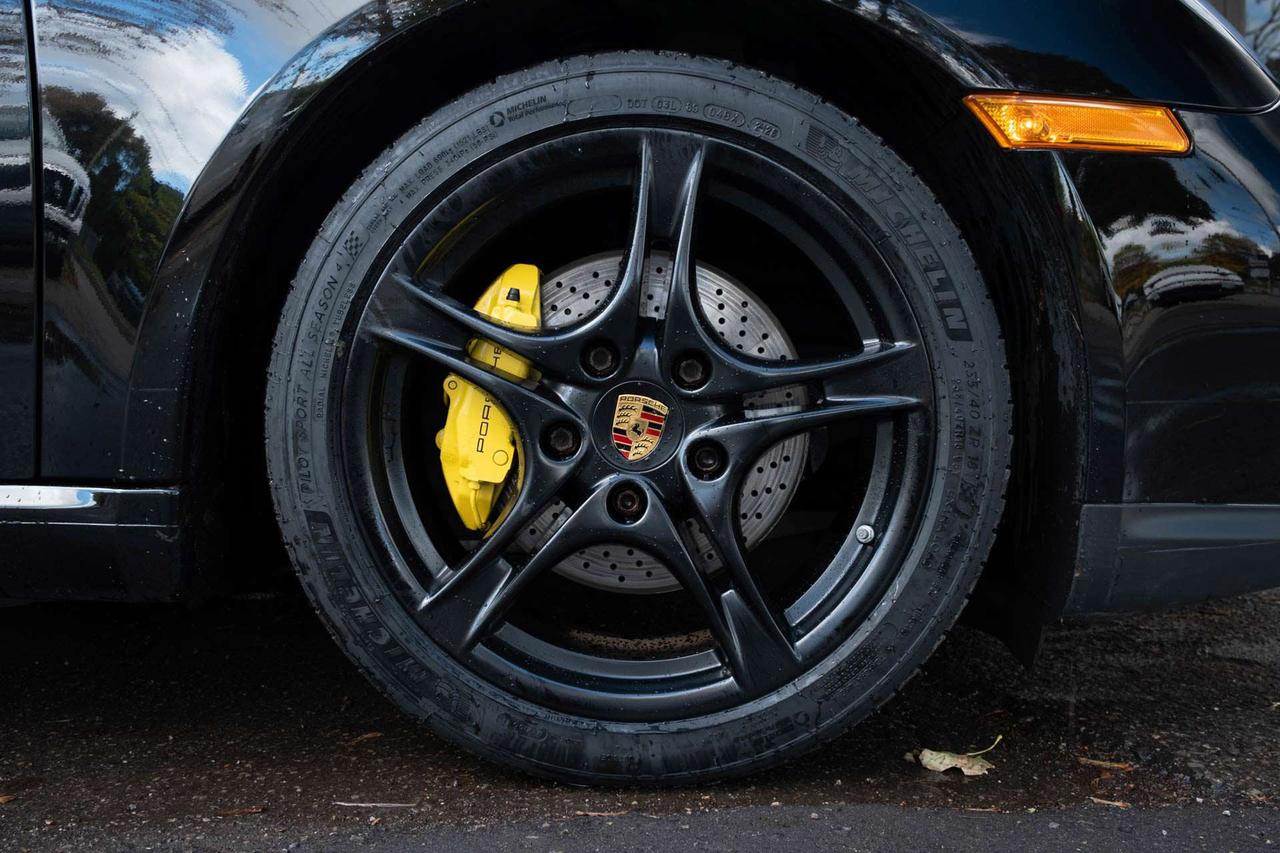 2009 Porsche Cayman Base Photo