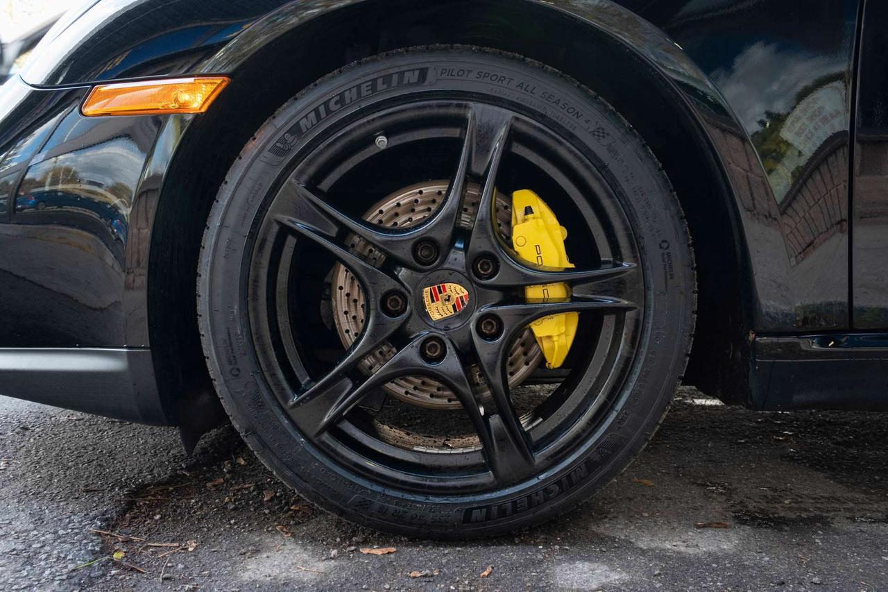 2009 Porsche Cayman Base Photo