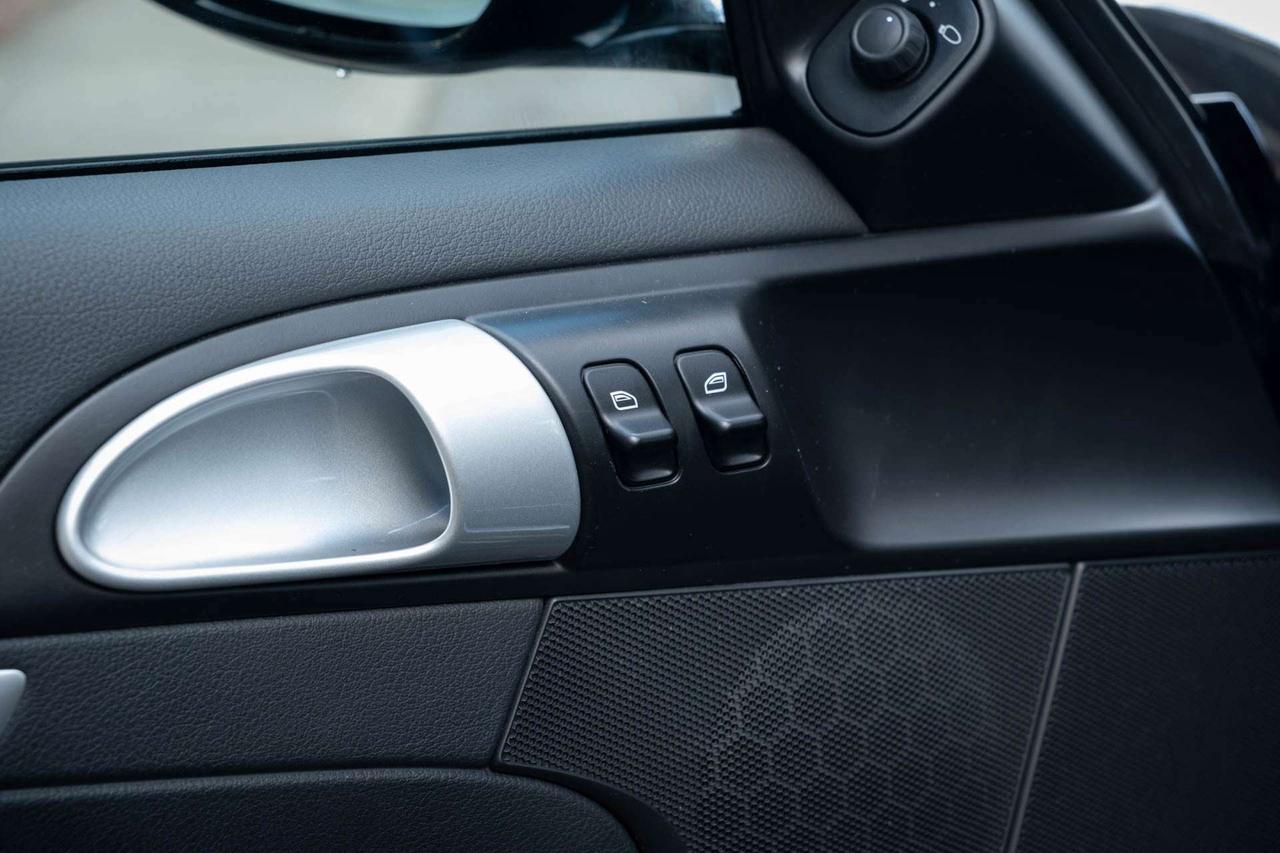 2009 Porsche Cayman Base Photo