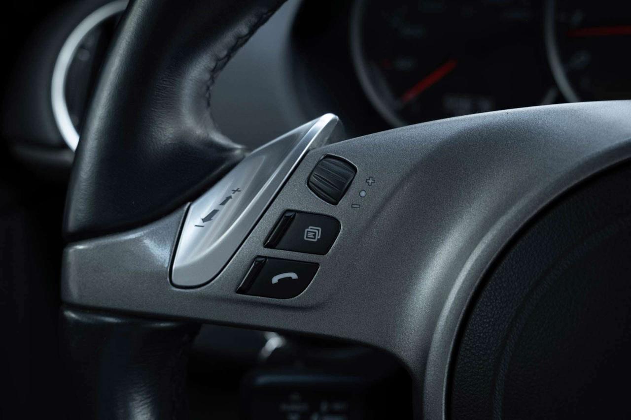 2009 Porsche Cayman Base Photo