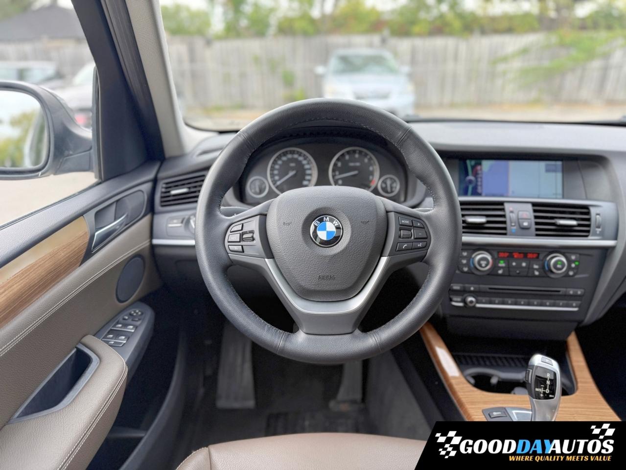 2011 BMW X3 xDrive35i LOW KMS ONE OWNER CLEAN CARFAX Photo