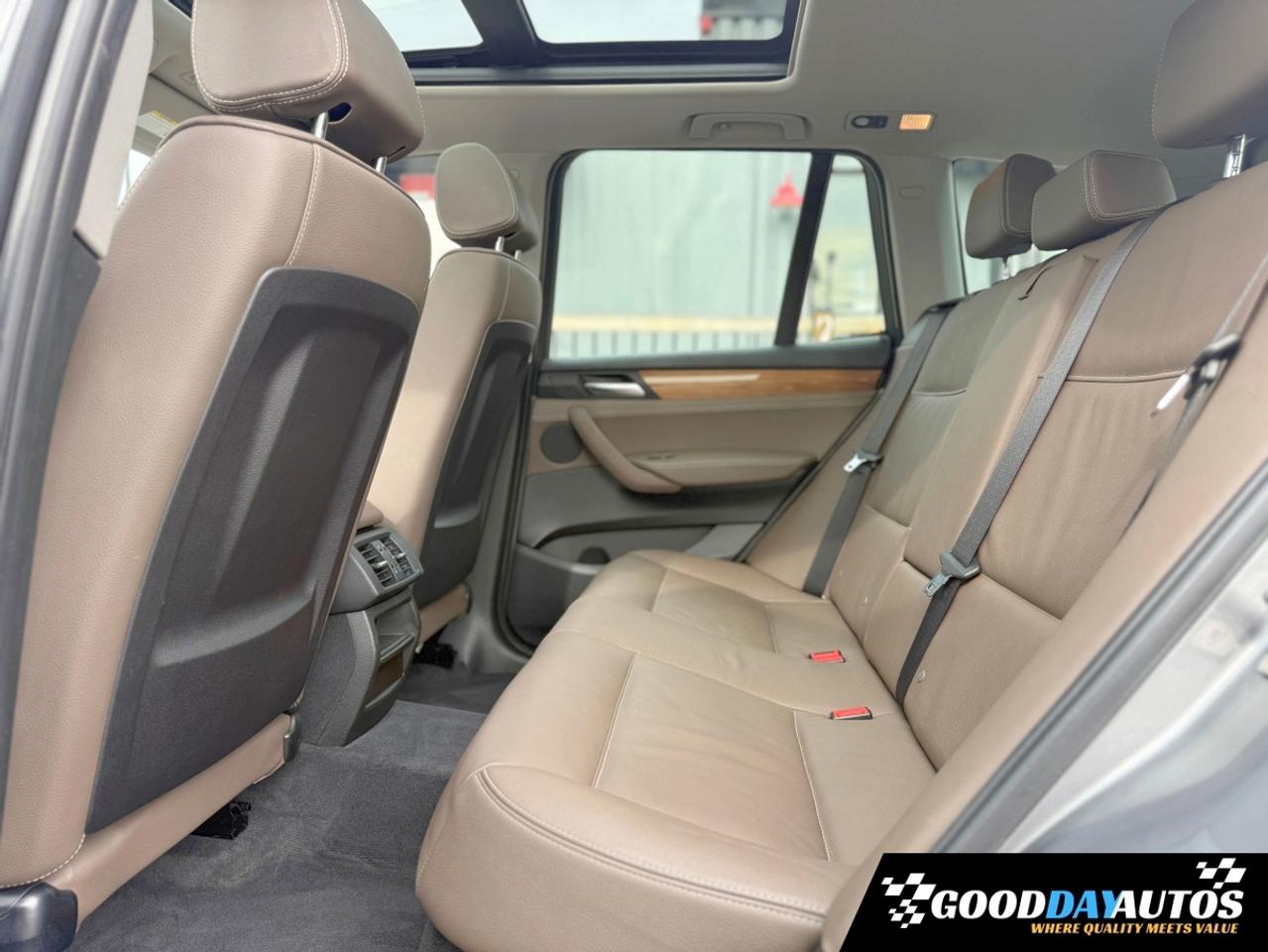 2011 BMW X3 xDrive35i LOW KMS ONE OWNER CLEAN CARFAX Photo
