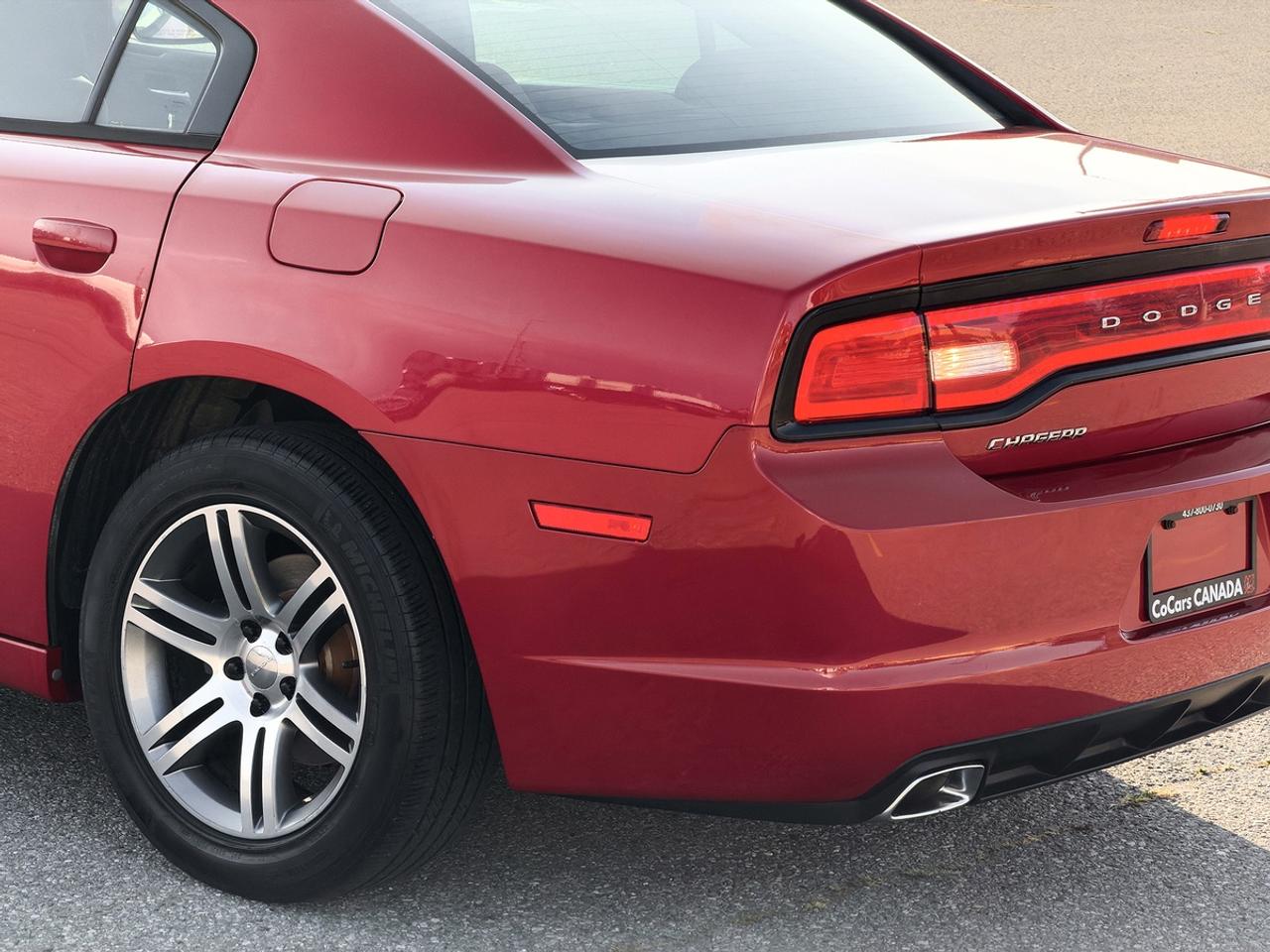 2013 Dodge Charger SXT w/Sun. Photo