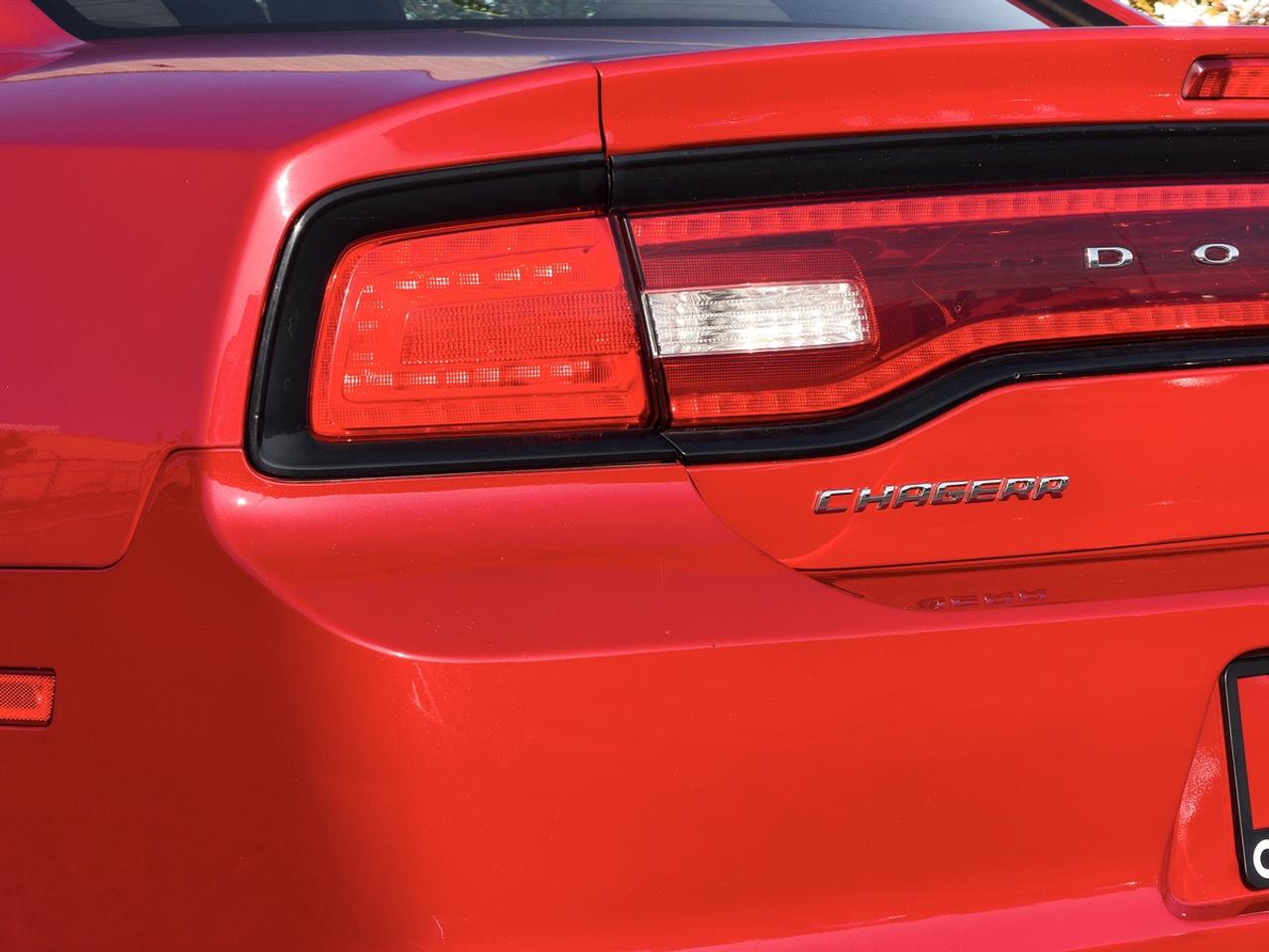 2013 Dodge Charger SXT w/Sun. Photo