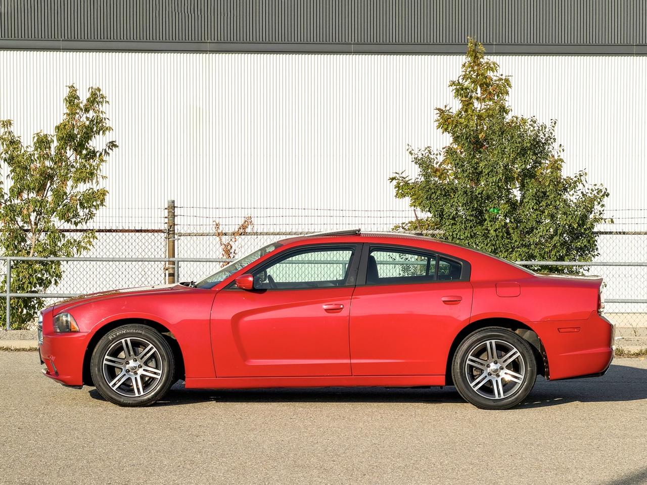 2013 Dodge Charger SXT w/Sun. Photo