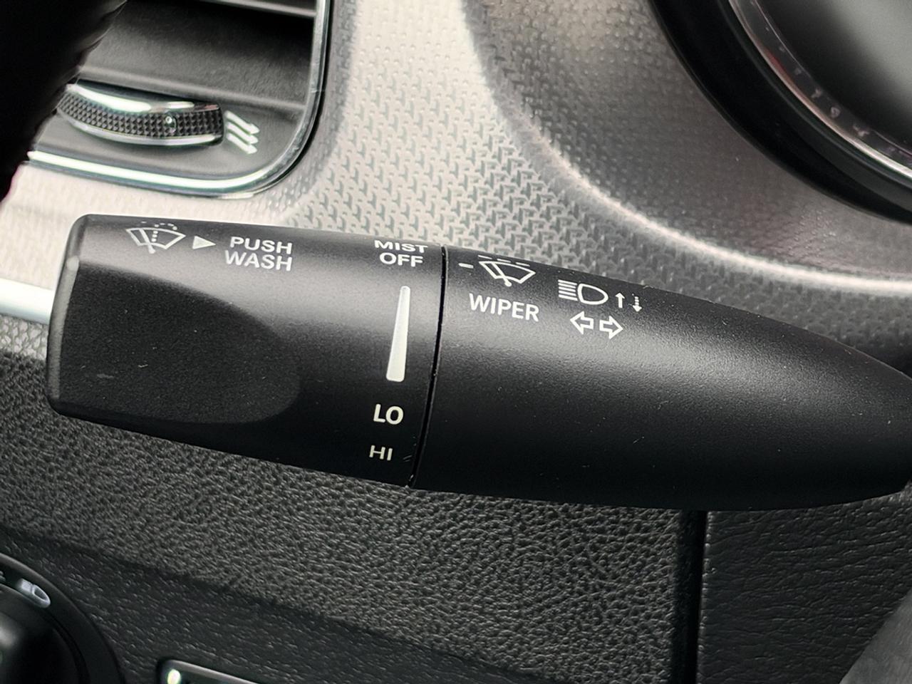 2013 Dodge Charger SXT w/Sun. Photo