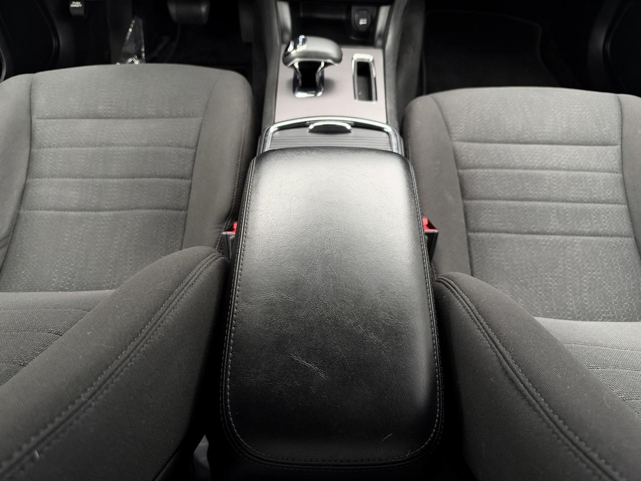 2013 Dodge Charger SXT w/Sun. Photo
