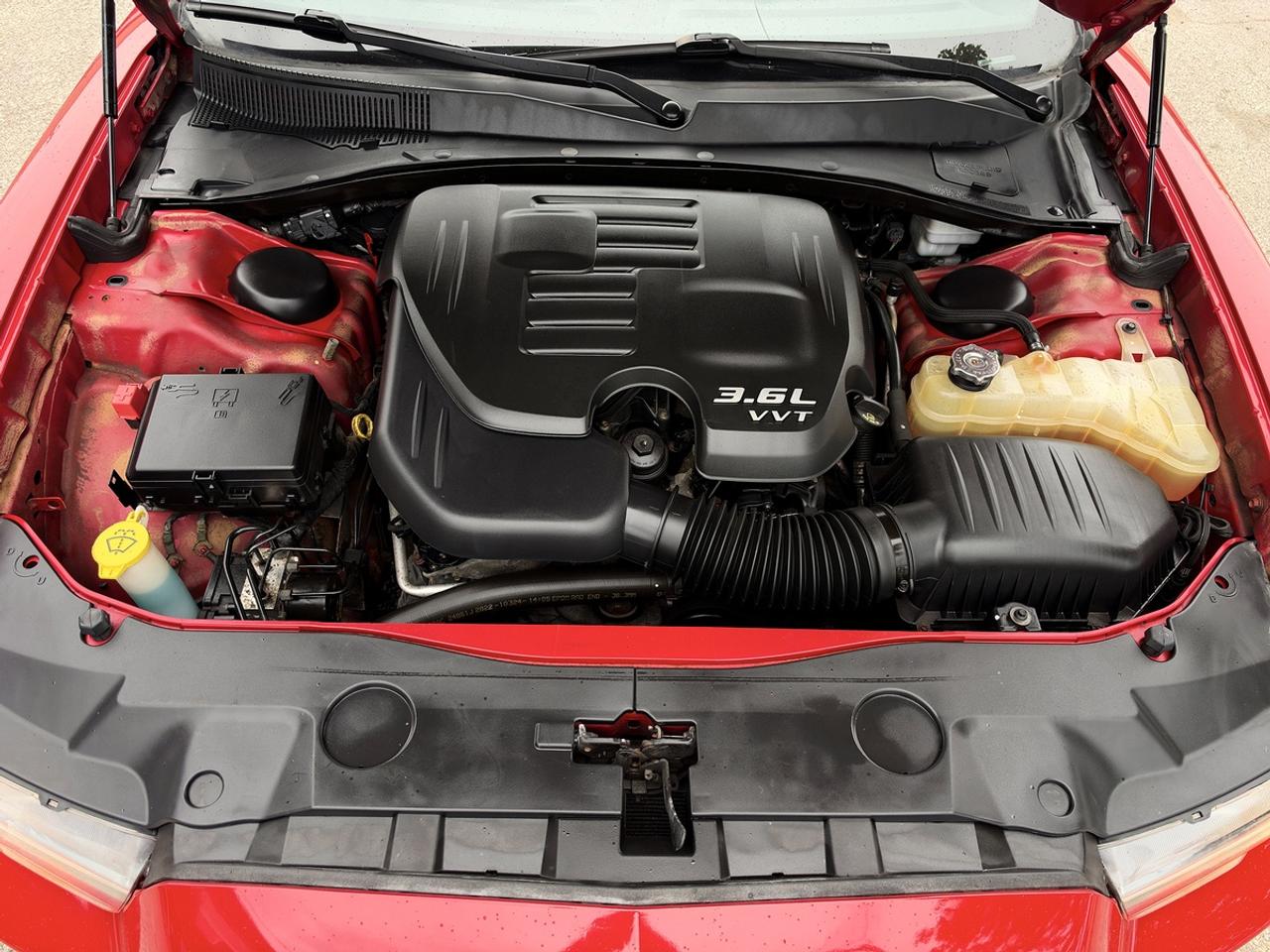2013 Dodge Charger SXT w/Sun. Photo