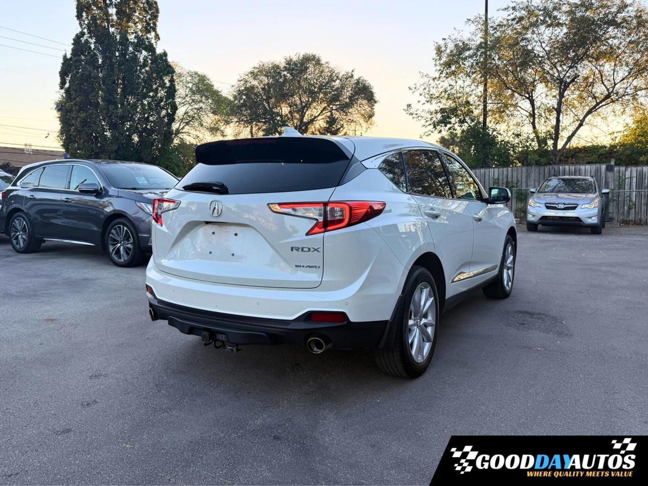 2019 Acura RDX TECH PKG | LOW KMS | CLEAN CARFAX | DEALER SRVICED Photo