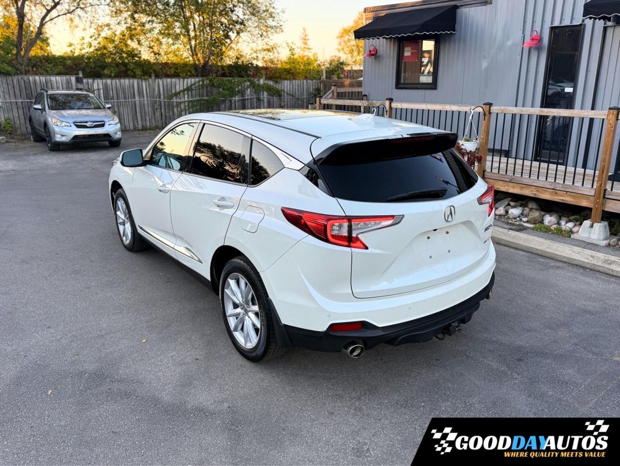 2019 Acura RDX TECH PKG | LOW KMS | CLEAN CARFAX | DEALER SRVICED Photo