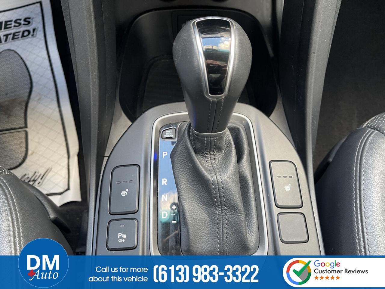 2017 Hyundai Santa Fe XL Luxury Photo