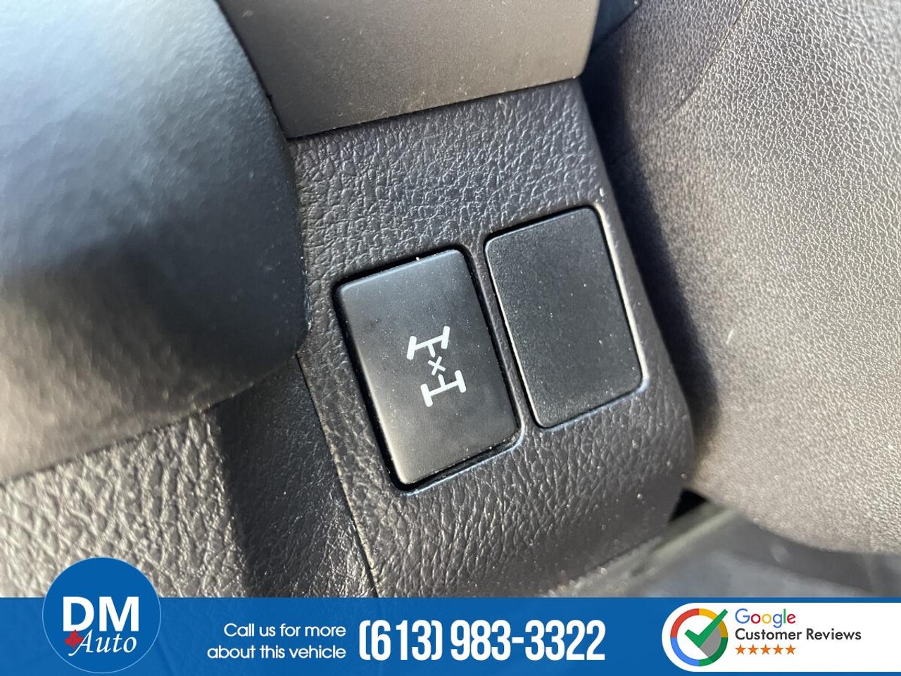 2016 Toyota RAV4 LE Photo