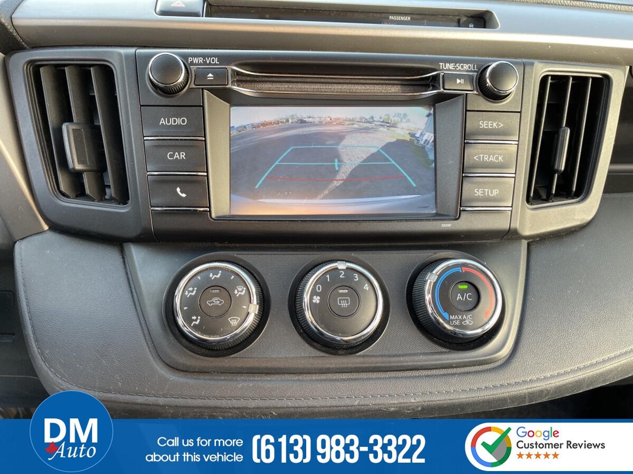 2016 Toyota RAV4 LE Photo