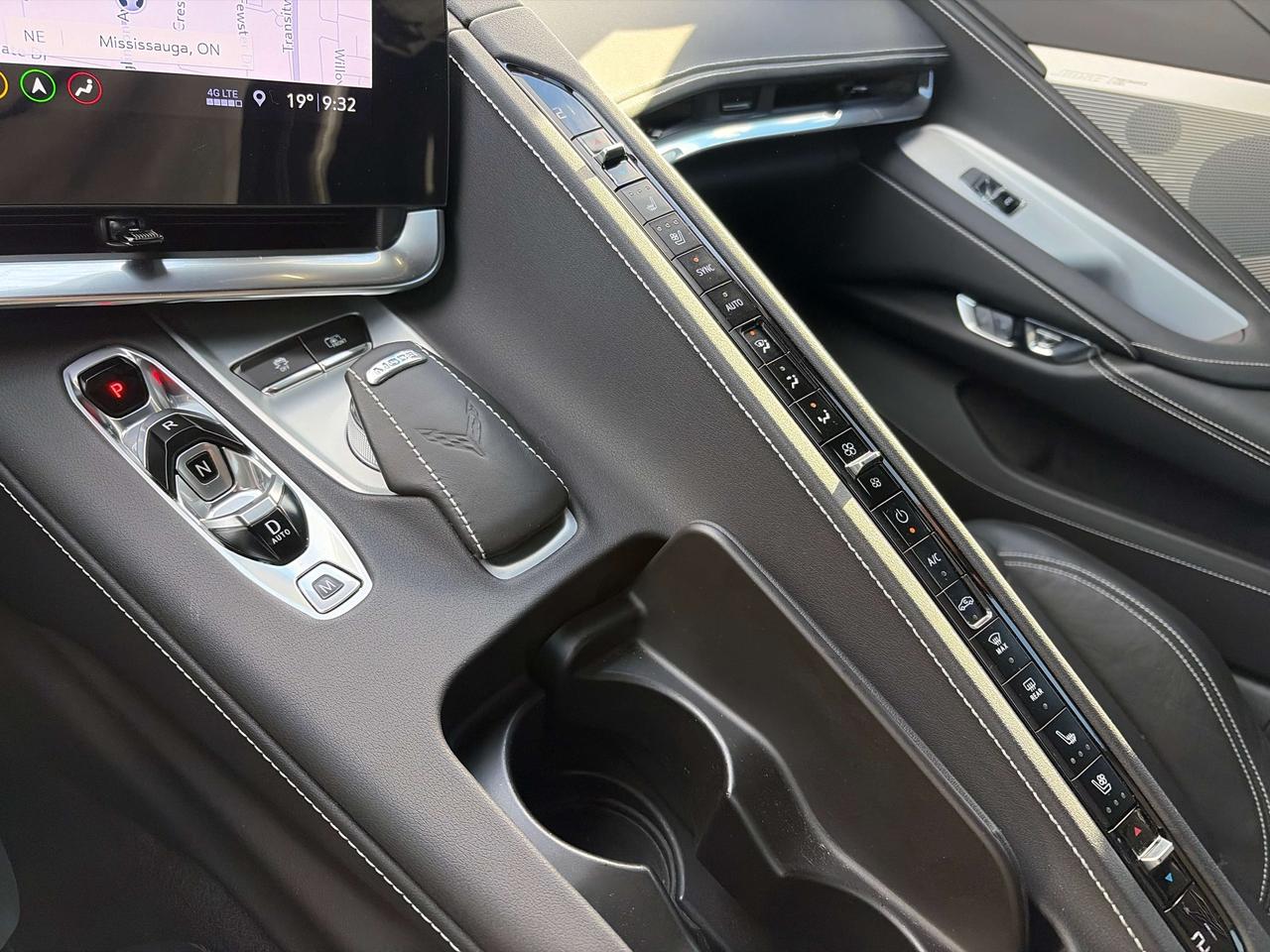 2020 Chevrolet Corvette 2LT Photo
