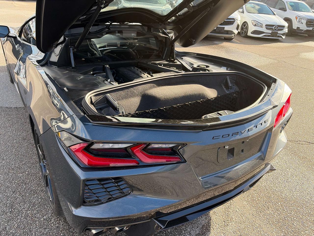 2020 Chevrolet Corvette 2LT Photo
