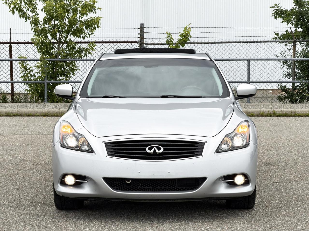 2012 Infiniti G37X  AWD w/Tech Pkg Photo