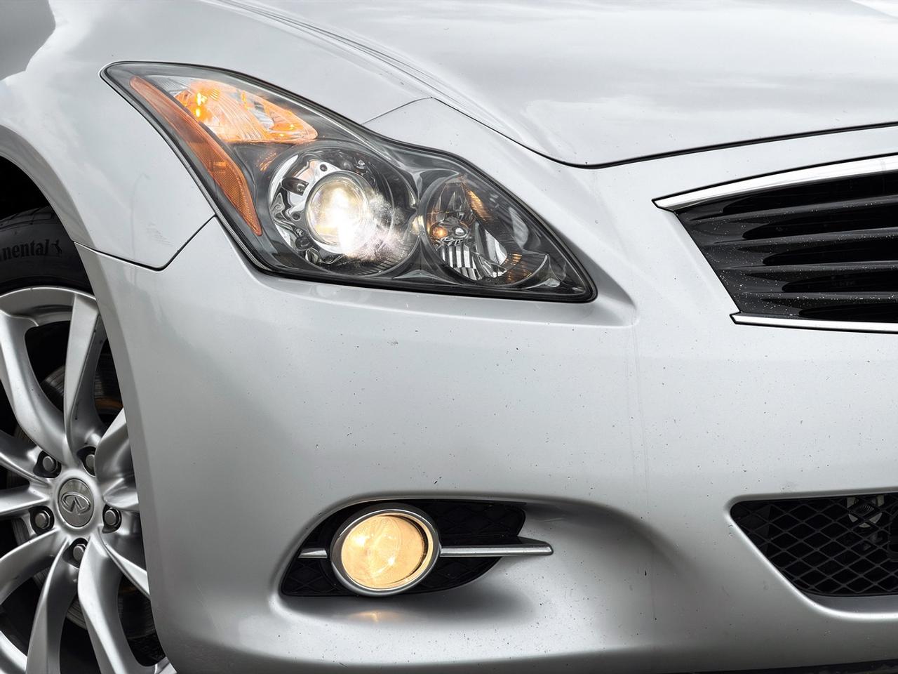 2012 Infiniti G37X  AWD w/Tech Pkg Photo