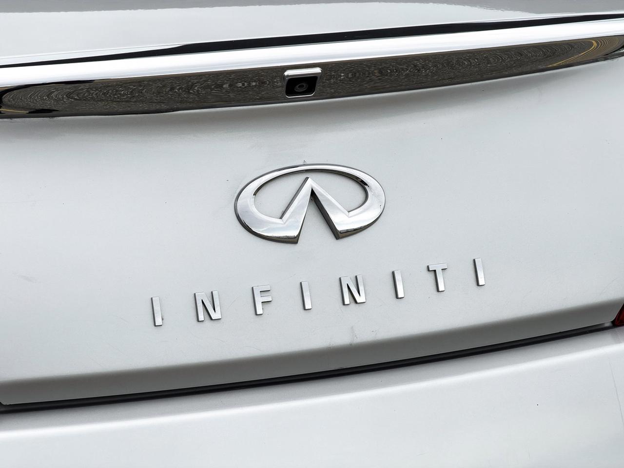 2012 Infiniti G37X  AWD w/Tech Pkg Photo
