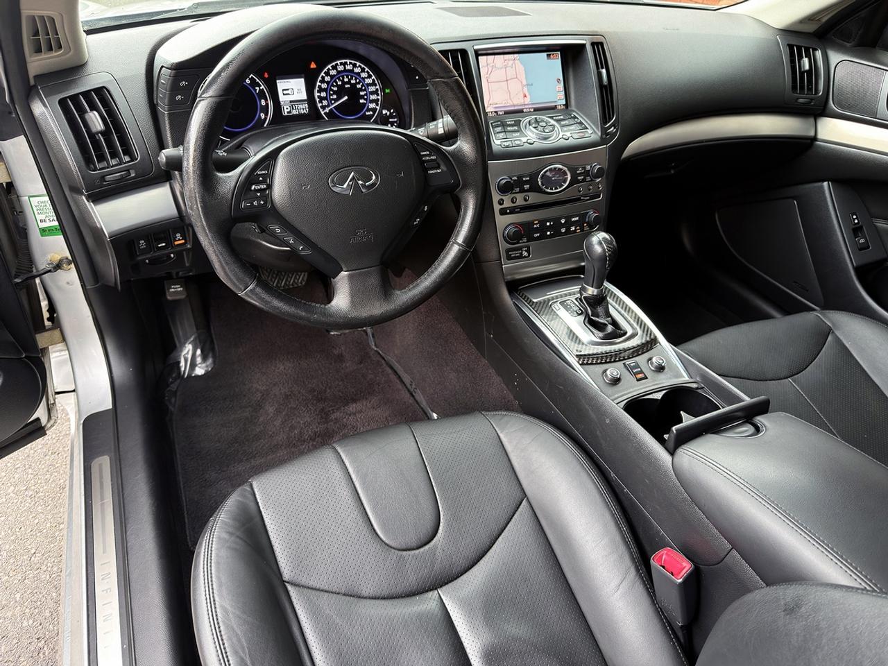 2012 Infiniti G37X  AWD w/Tech Pkg Photo