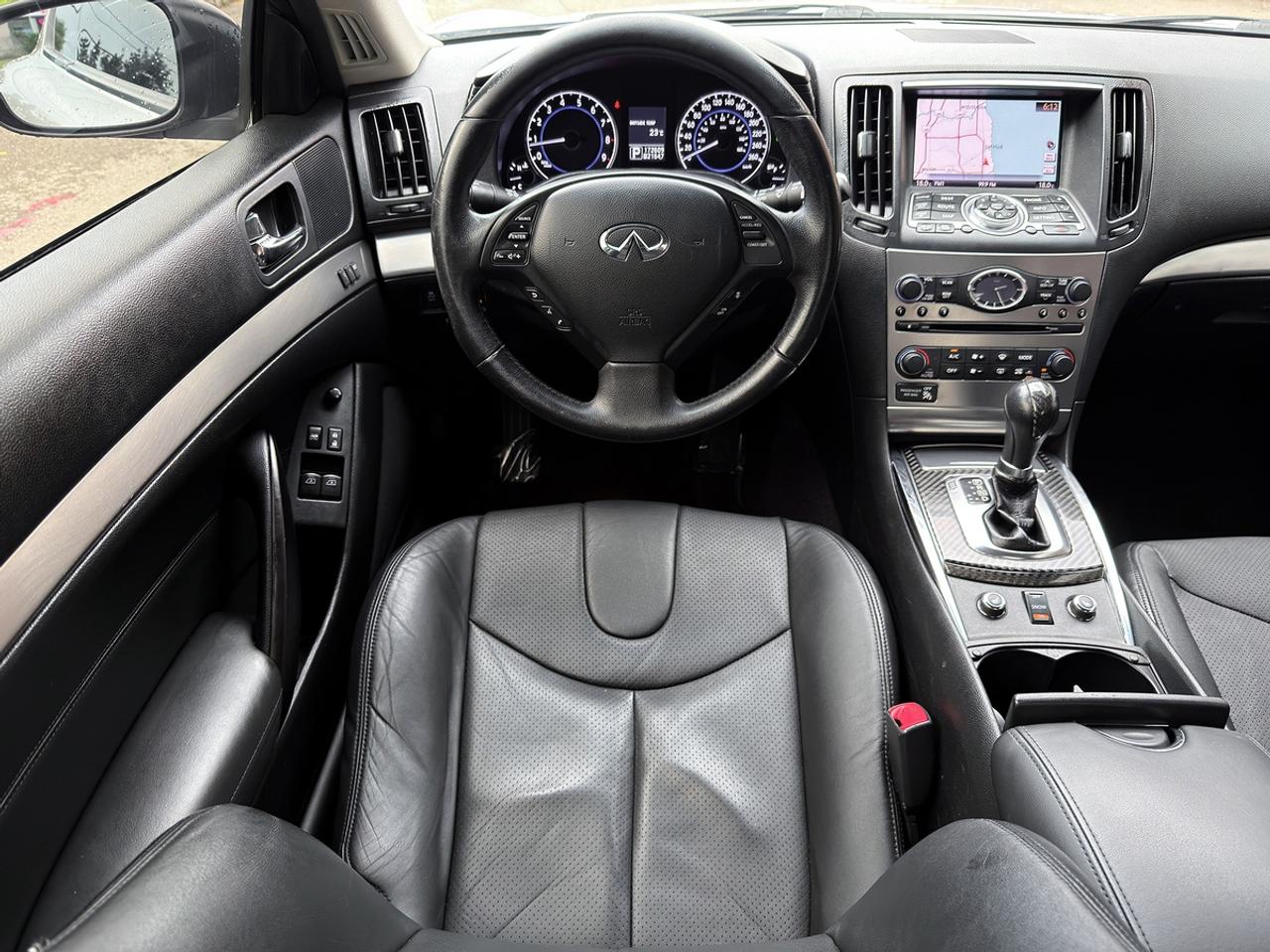 2012 Infiniti G37X  AWD w/Tech Pkg Photo