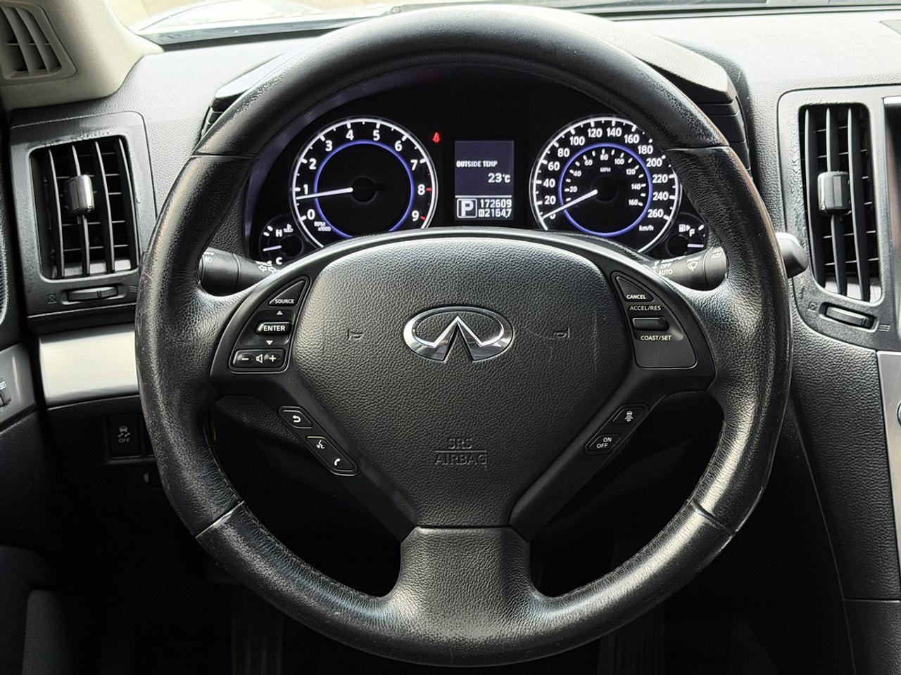 2012 Infiniti G37X  AWD w/Tech Pkg Photo
