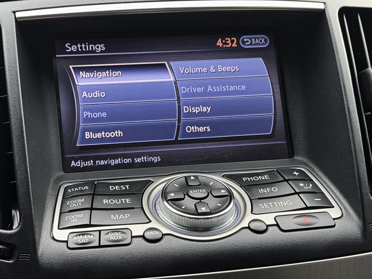 2012 Infiniti G37X  AWD w/Tech Pkg Photo