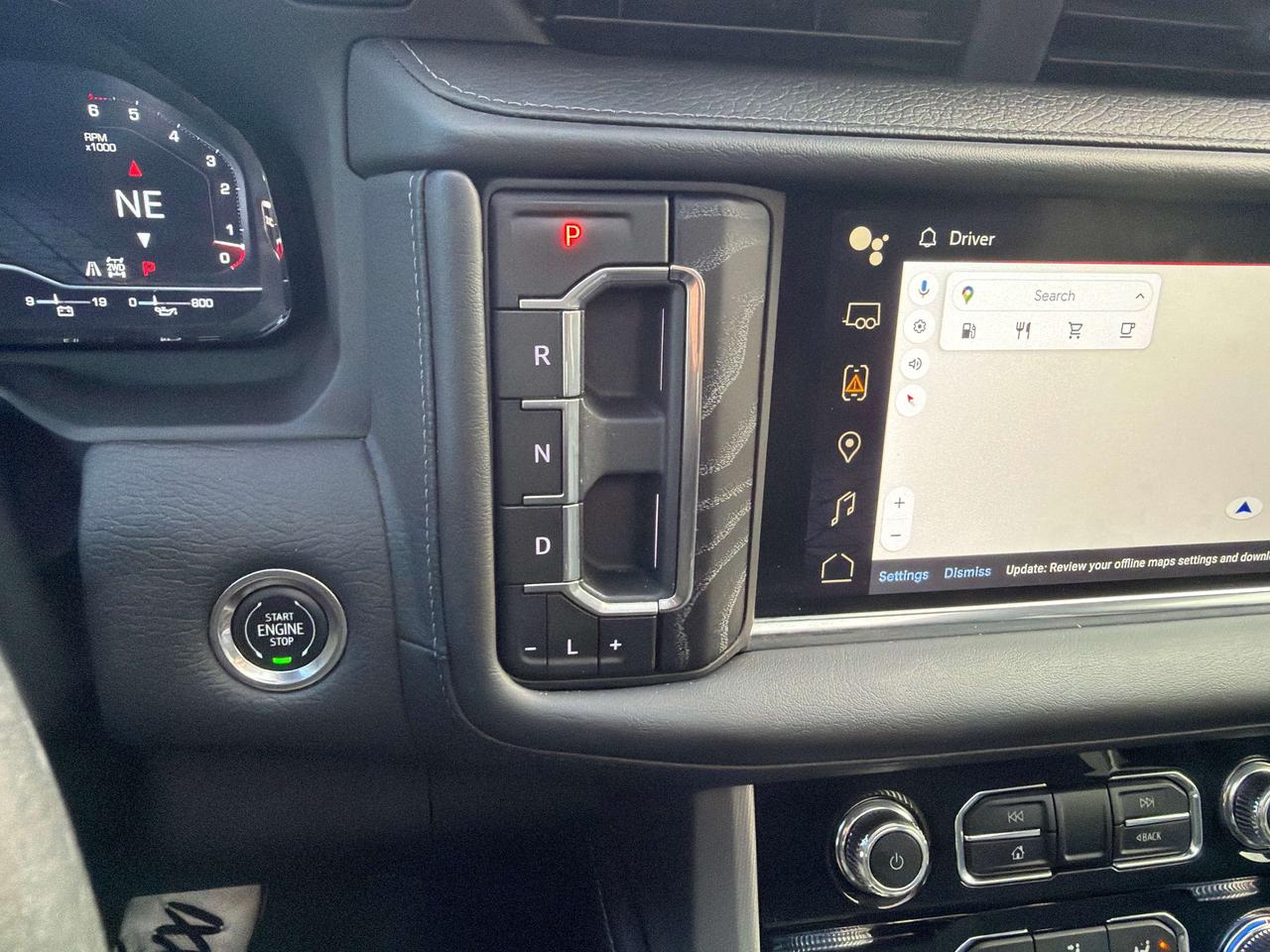 2023 GMC Yukon Denali Photo