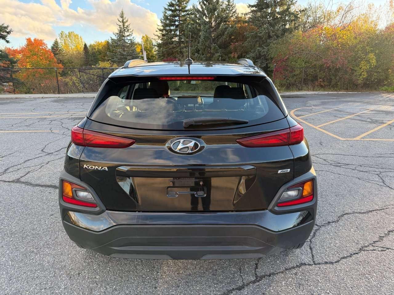 2020 Hyundai KONA Essential Photo3