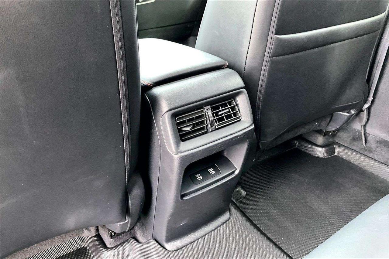 2023 Honda CR-V Hybrid Touring AWD   Blind Spot   Navi   Sunroof Photo