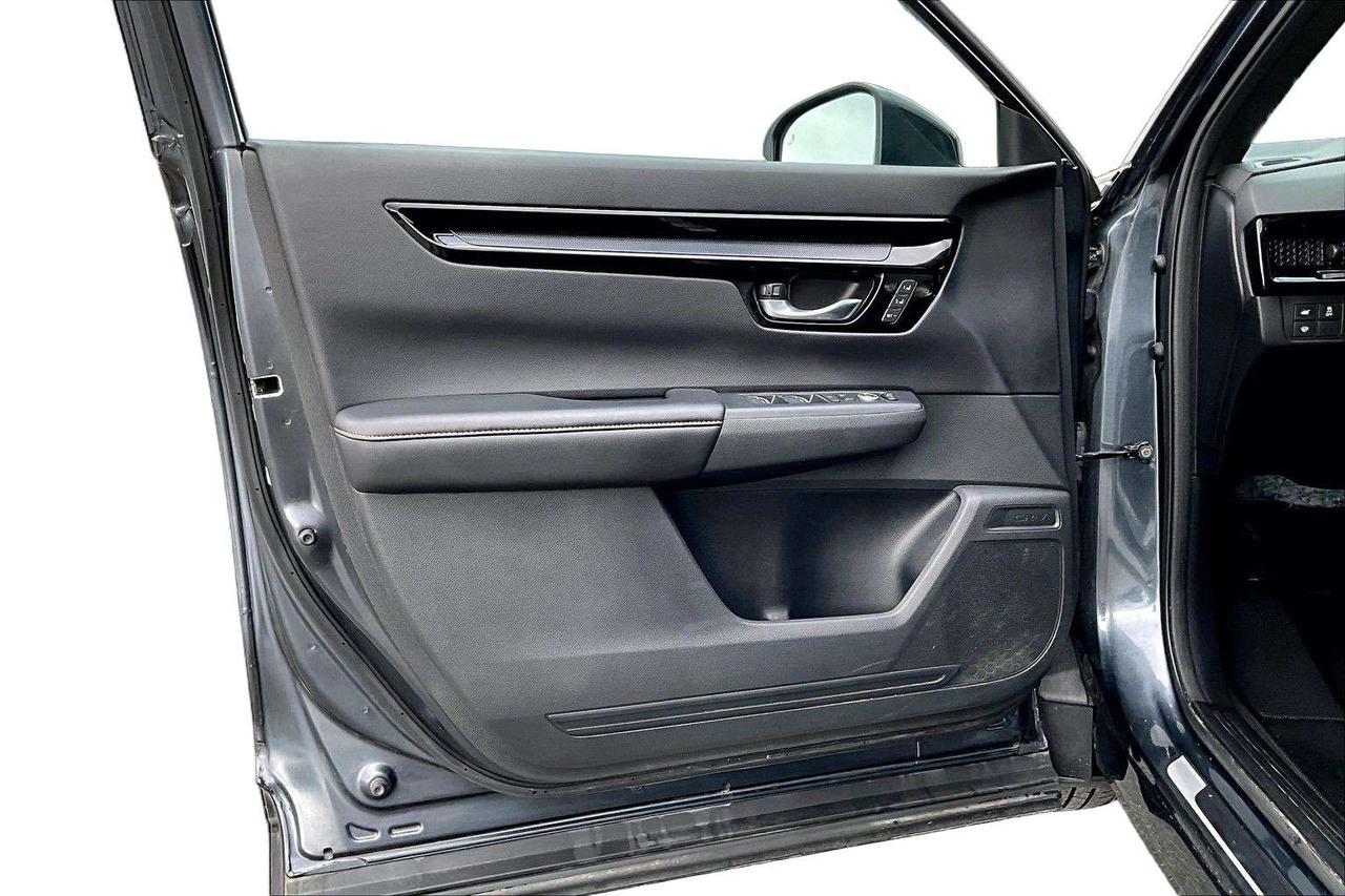 2023 Honda CR-V Hybrid Touring AWD   Blind Spot   Navi   Sunroof Photo