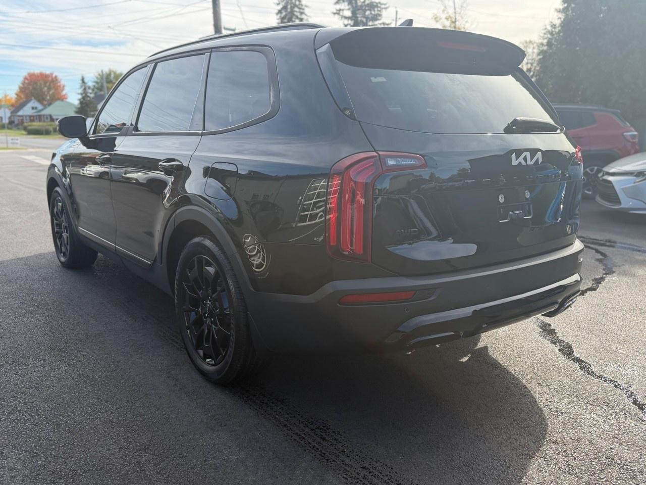 2022 Kia Telluride Nightsky AWD Photo