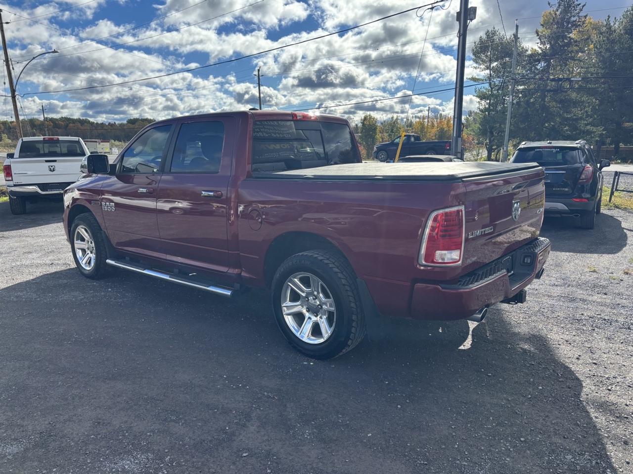 2015 RAM 1500 Laramie Limited Photo2
