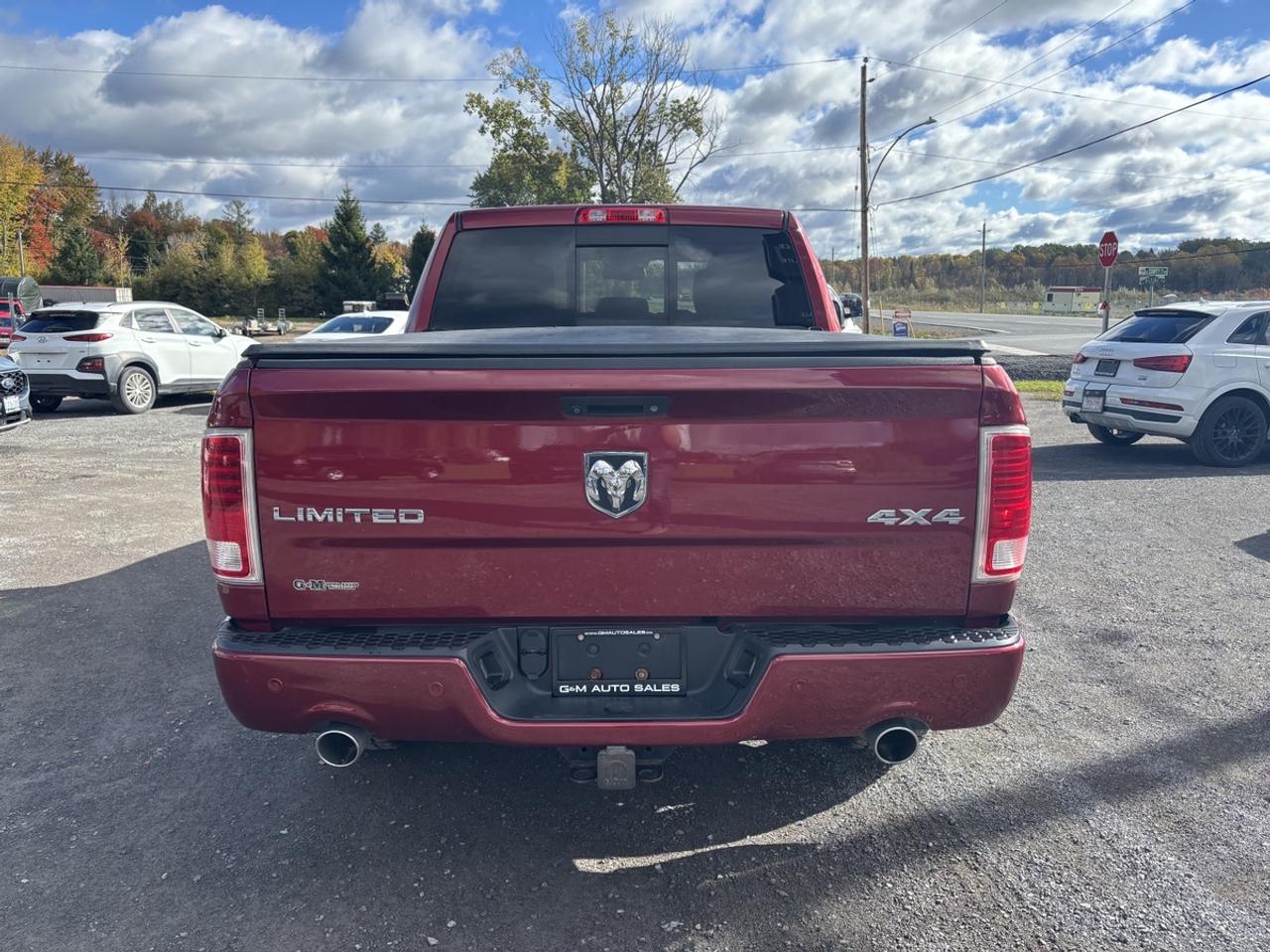 2015 RAM 1500 Laramie Limited Photo3
