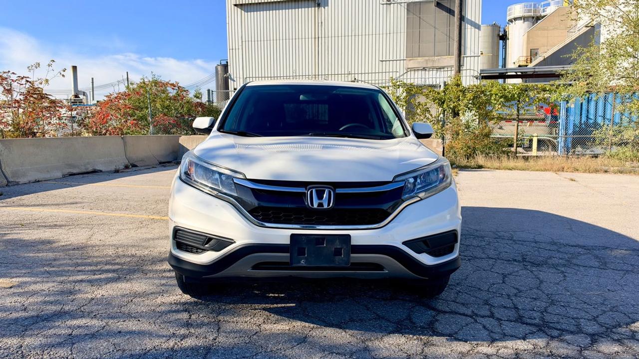 2015 Honda CR-V SE Photo2